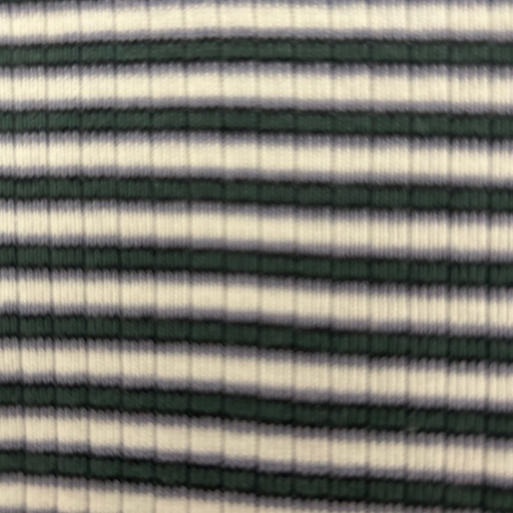 Levi’s Ribbed Button Tee - Picture 3 of 6